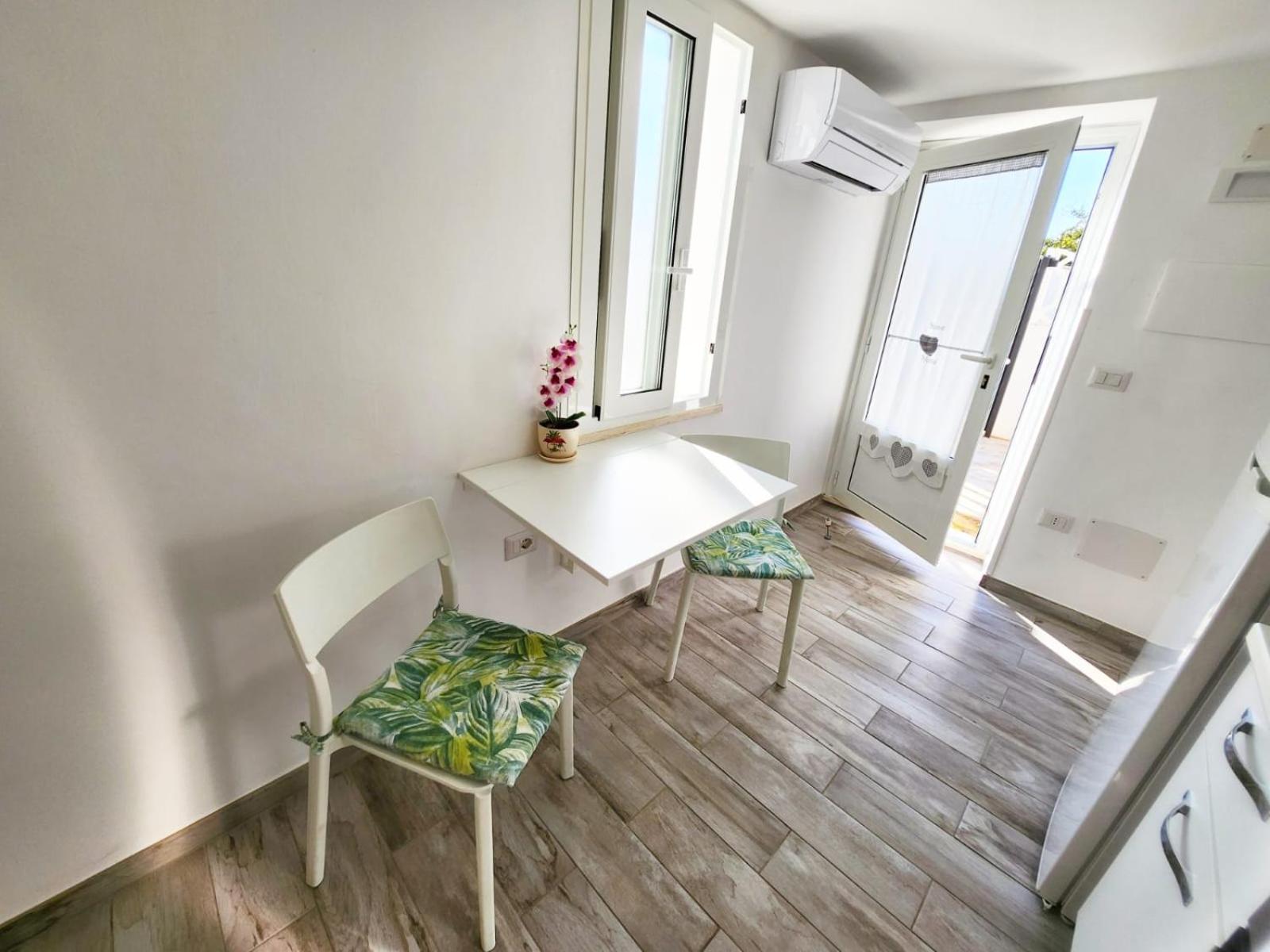 Casa Al Mare Orchidea - Motoparking - Wifi Free - Ac Кала-Гононе Экстерьер фото